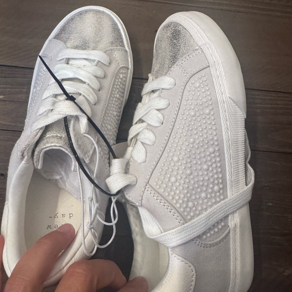 A New Day Women's Maddison Sneakers Silver Size 5